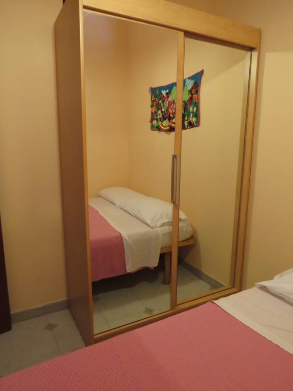 Appartamento Maria Giovanna Giardini Naxos Quarto foto