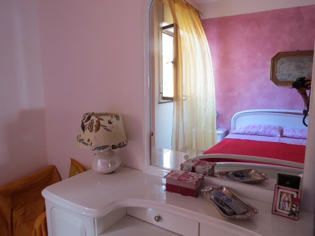 Appartamento Maria Giovanna Giardini Naxos Quarto foto