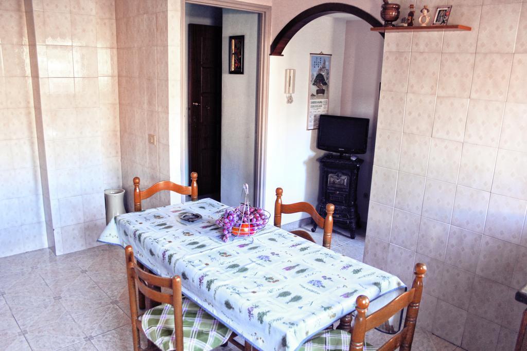 Appartamento Maria Giovanna Giardini Naxos Quarto foto